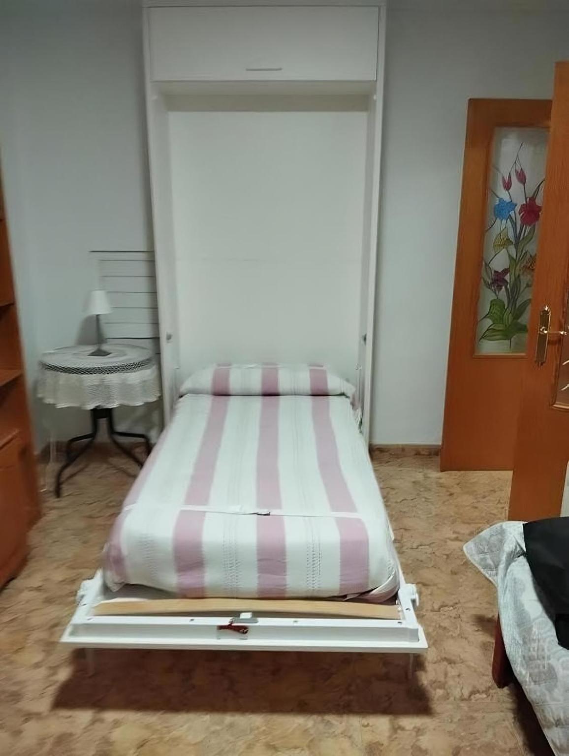 Bonanza, Apartment *