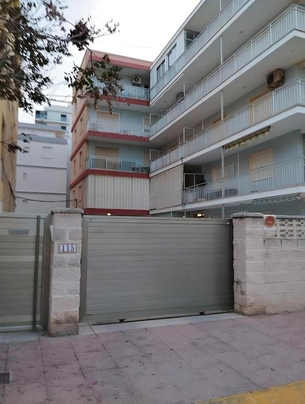 Apartment Bonanza, *